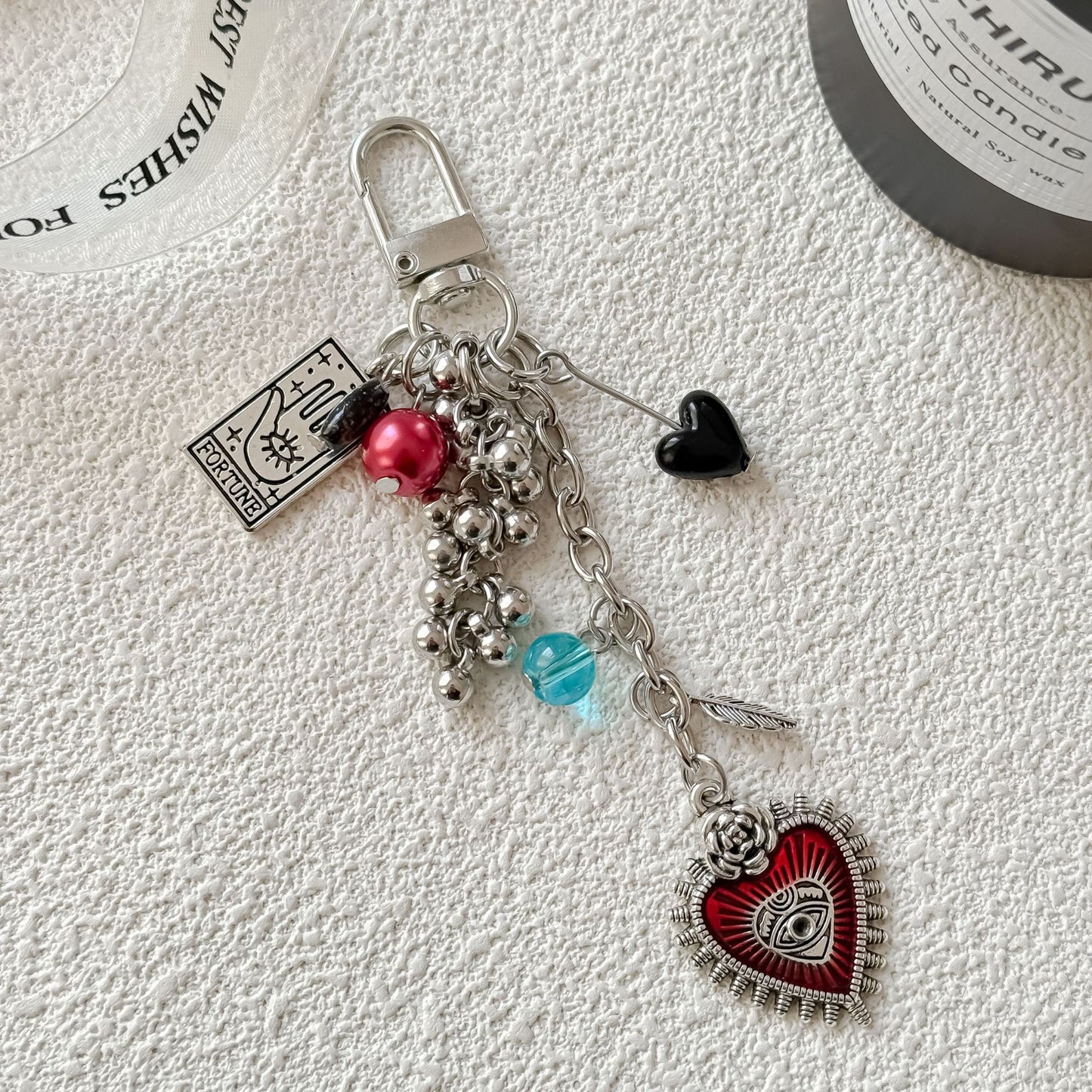Cross-Border Gothic Jewelry Stand Dark Red Love Phone Ornaments Handmade Beaded Personality Fashion Keychain Wholesale